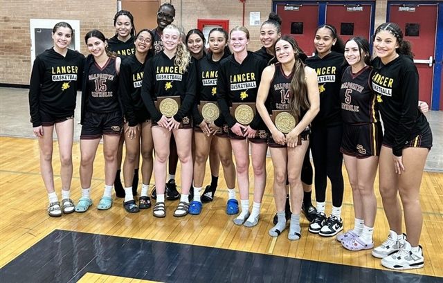 Salpointe girls basketball team