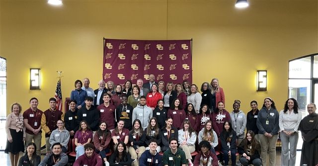 Large group of students posing for a picture