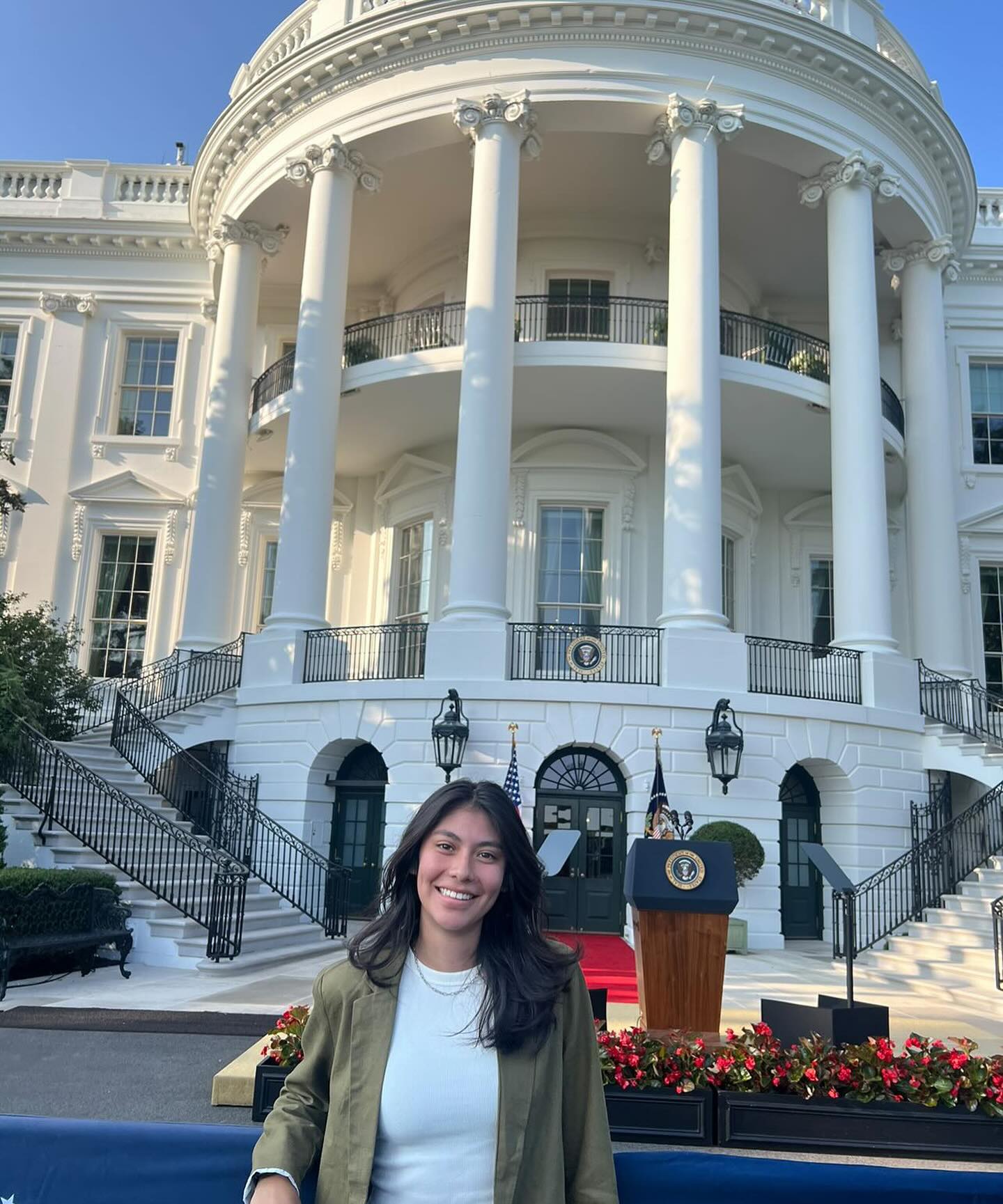 Mia Castro 25 at white house